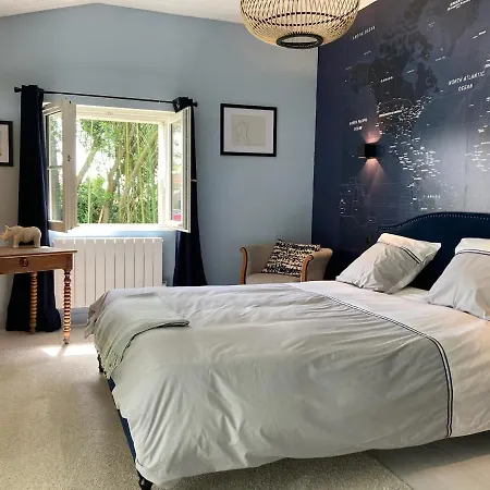 La Chaise Haute Bed and Breakfast Hagetmau