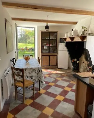 La Chaise Haute 3*